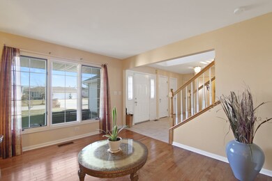 18710 Maple Ave, Country Club Hills, IL 60478 - photo 4