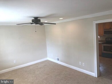 1928 Sulphur Spring Rd, Halethorpe, MD 21227 - photo 7