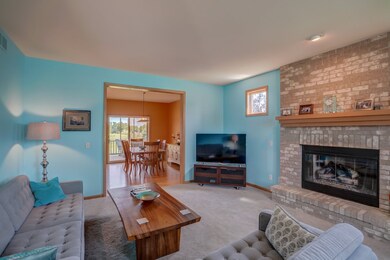 5252 Snapdragon Trail, Fitchburg, WI 53711 - photo 6