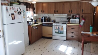 158 Fish Hatchery Rd, Colebrook, NH 03576 - photo 7