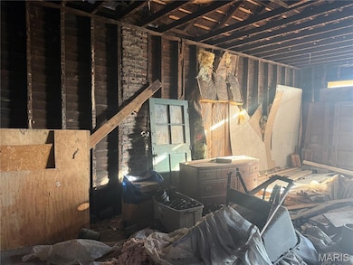 3851 Illinois Ave, Saint Louis, MO 63118 - photo 3