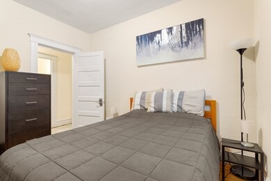 70 Line St unit B, Somerville, MA 02143 - photo 7