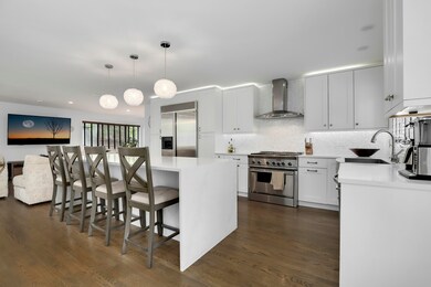 745 Becker Rd, Glenview, IL 60025 - photo 3