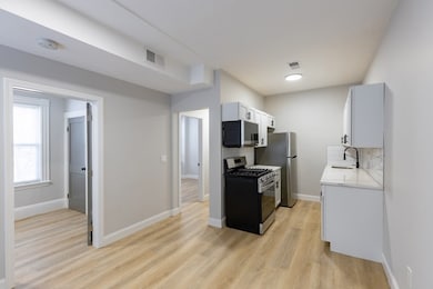 628 E 6th St unit 3, Boston, MA 02127 - photo 4