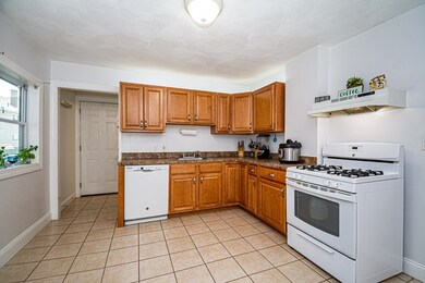 15 Mount Pleasant St unit 15, Woburn, MA 01801 - photo 6