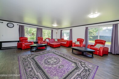 222GeraniumSt-10