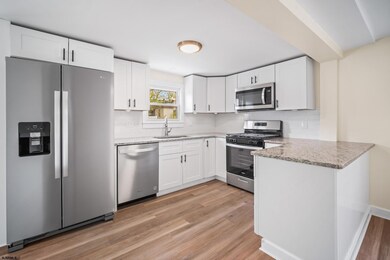 524 6th St, Somers Point, NJ 08244 - photo 6