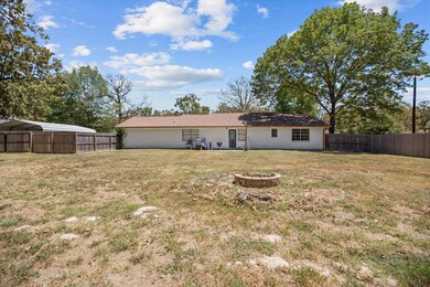 1252 Edgewood Cir, Lufkin, TX 75904 - photo 4