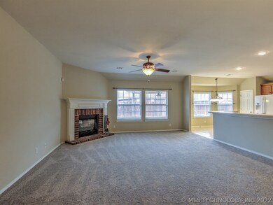 19713 E 50th Ct S, Broken Arrow, OK 74014 - photo 6