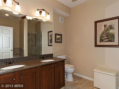 2404 Chestnut Terrace Ct unit 202, Odenton, MD 21113 - photo 3