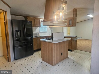 9 Mark Rd, Honey Brook, PA 19344 - photo 3