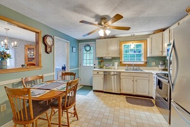 11 Sylvanus Wood Ln, Woburn, MA 01801 - photo 5