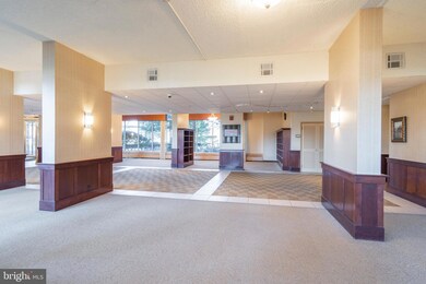 Radnor House unit 108, Bryn Mawr, PA 19010 - photo 5