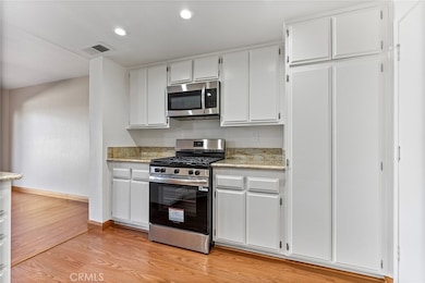 545 W Puente St unit 2, Covina, CA 91722 - photo 4