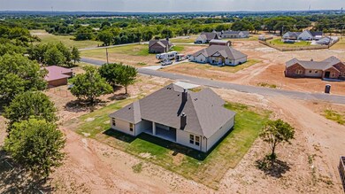 110 Bluegrass Trail, Springtown, TX 76082 - photo 7