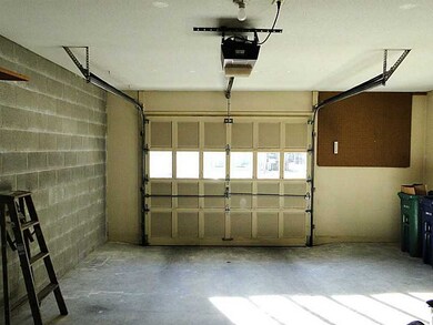 314 Chatham Cir unit 314, Warwick, RI 02886 - photo 4