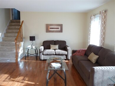 33 Celeste Dr, Rensselaer, NY 12144 - photo 2