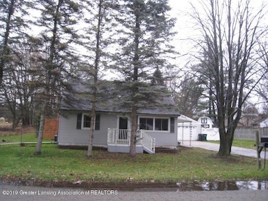 5833 Hilliard Rd, Lansing, MI 48911 - photo 2