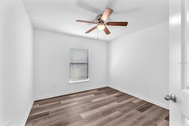 11908 Winterset Cove Dr, Riverview, FL 33579 - photo 6