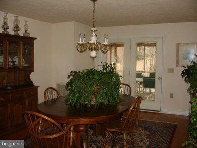 822 Clearview Rd, Luray, VA 22835 - photo 2