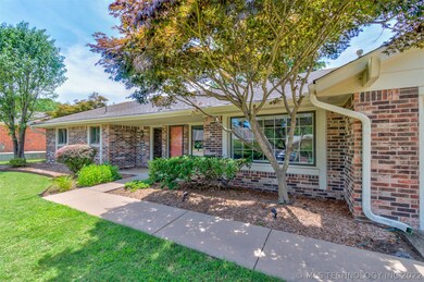 2633 Williamsburg St, Bartlesville, OK 74006 - photo 2