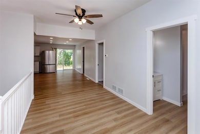 3204 8th St, Des Moines, IA 50313 - photo 6