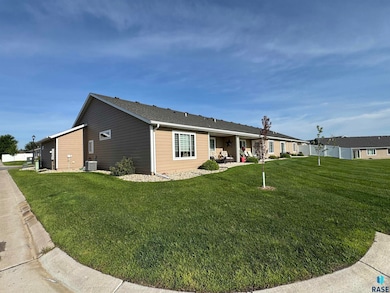 1209 N Marion Rd unit 4, Sioux Falls, SD 57107 - photo 4