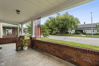 1502 Washington St, Columbus, IN 47201 - photo 3