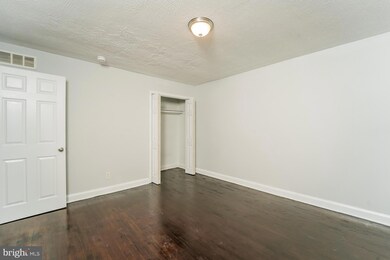 1203 Deanwood Rd, Parkville, MD 21234 - photo 7