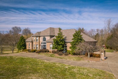 6319 Applegate Ln, Louisville, KY 40219 - photo 3