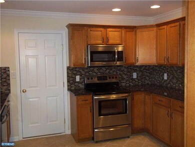 30 Spicebush Rd, Levittown, PA 19056 - photo 3