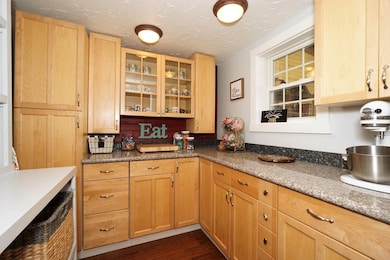 136 New Hampton Rd, Franklin, NH 03235 - photo 7