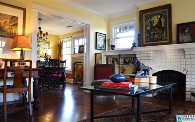 So much natural light fills this space!!!