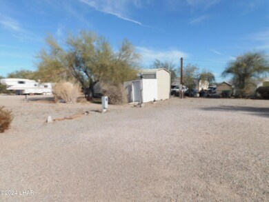 760 W Cowell St, Quartzsite, AZ 85346 - photo 5