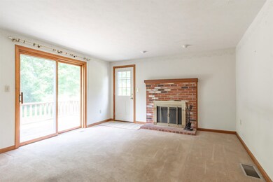 9 Roy Dr, Hudson, NH 03051 - photo 4