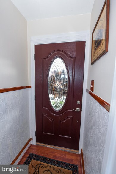 3312 Sheffield Ave, Philadelphia, PA 19136 - photo 7