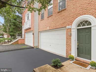 6865 Rolling Creek Way, Alexandria, VA 22315 - photo 4