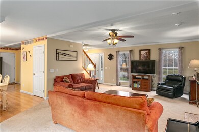 9733 E Bloomfield Hills Dr, Effingham, IL 62401 - photo 6