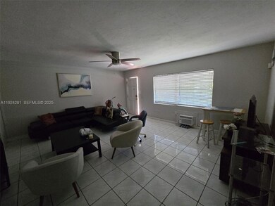 1117 NE 17th Way unit 1-3, Fort Lauderdale, FL 33304 - photo 3