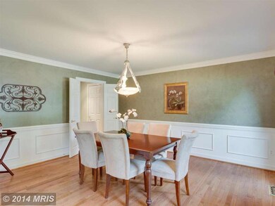 15431 Snowhill Ln, Centreville, VA 20120 - photo 5