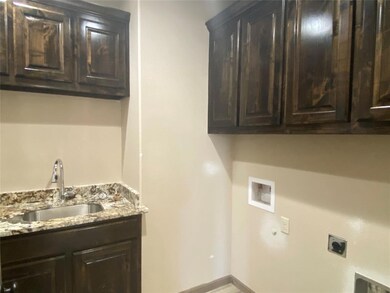 3324 Windcrest Dr, Granbury, TX 76049 - photo 6