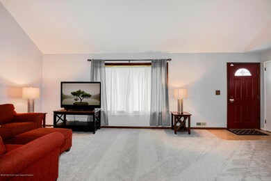 014_213_Crestview_Drive_308231_573924