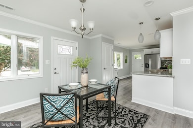 826 Martin Rd, Essex, MD 21221 - photo 5