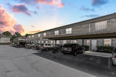 Parking is conveniently located right in the front