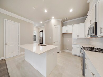 5109 Alba Rd, Houston, TX 77018 - photo 5