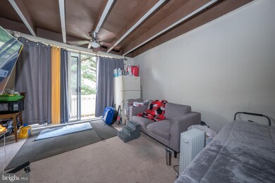 100 E Glenolden Ave unit O6, Glenolden, PA 19036 - photo 2