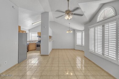 14300 Sebastian Ln, Horizon City, TX 79928 - photo 3