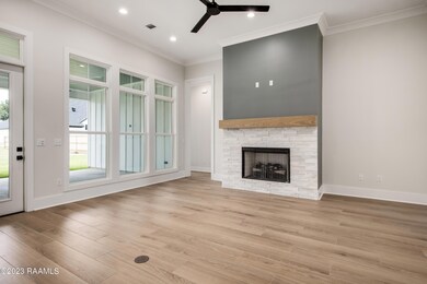 114 Lansing Lane-4