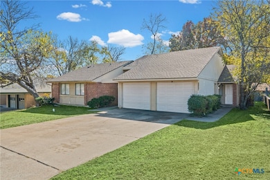 2313 Paul Revere St unit A, Temple, TX 76504 - photo 2