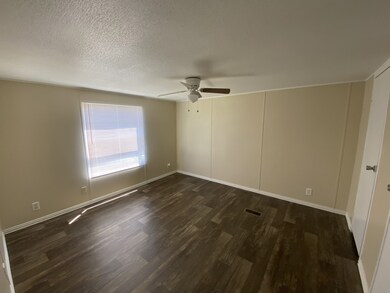 1620 E Reno Rd unit 7, Azle, TX 76020 - photo 5